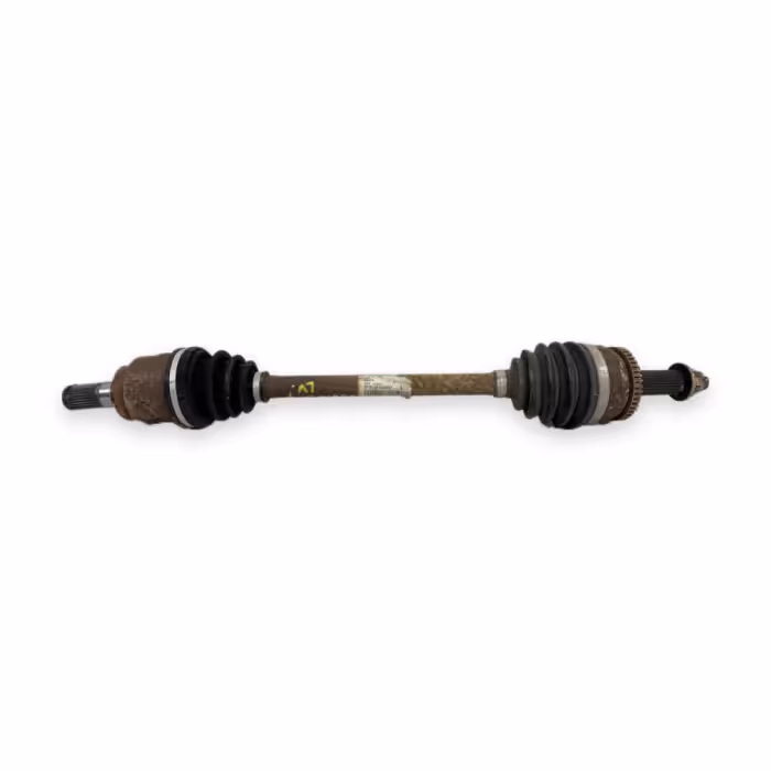 Drivaksel venstre for 667 mm 1161791