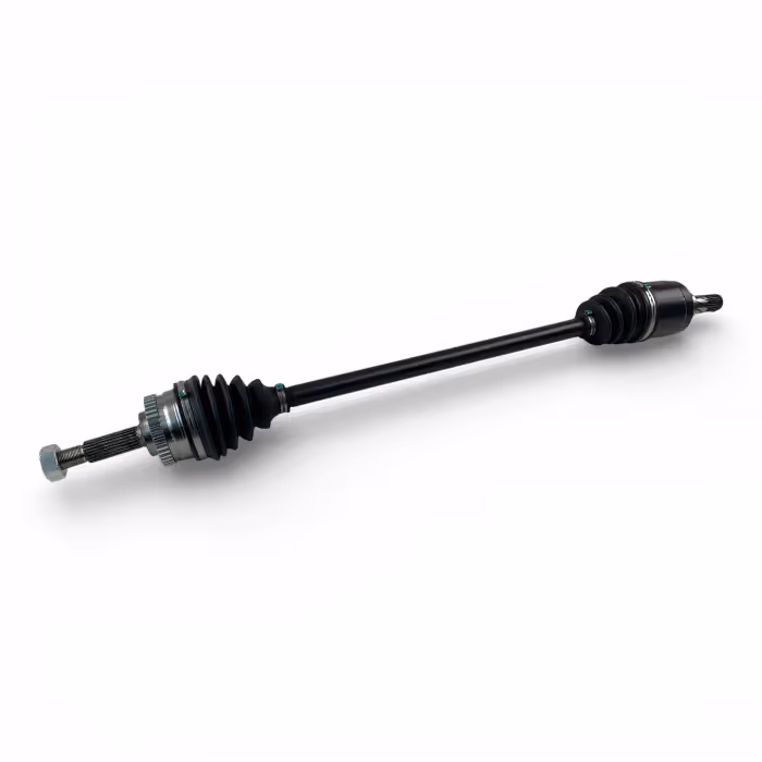 Drivaksel Nissan Micra højre for 840 mm